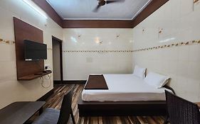 Hk Grand Inn
